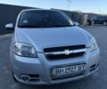 Серый Шевроле Авео, объемом двигателя 1.5 л и пробегом 255 тыс. км за 3300 $, фото 1 на Automoto.ua