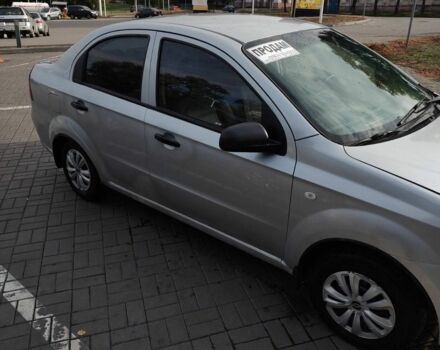 Серый Шевроле Авео, объемом двигателя 1.5 л и пробегом 202 тыс. км за 2800 $, фото 2 на Automoto.ua