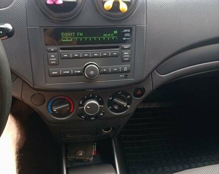 Серый Шевроле Авео, объемом двигателя 1.15 л и пробегом 223 тыс. км за 3300 $, фото 2 на Automoto.ua
