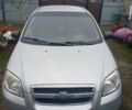 Сірий Шевроле Авео, об'ємом двигуна 1.5 л та пробігом 321 тис. км за 3200 $, фото 1 на Automoto.ua