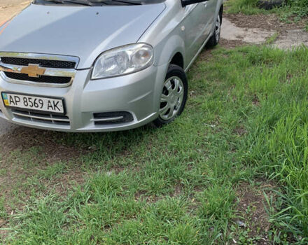 Сірий Шевроле Авео, об'ємом двигуна 1.5 л та пробігом 250 тис. км за 4000 $, фото 1 на Automoto.ua