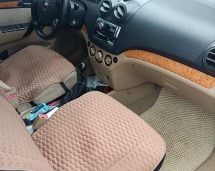 Сірий Шевроле Авео, об'ємом двигуна 1.6 л та пробігом 240 тис. км за 4000 $, фото 29 на Automoto.ua