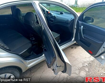 Серый Шевроле Авео, объемом двигателя 1.5 л и пробегом 200 тыс. км за 3750 $, фото 8 на Automoto.ua
