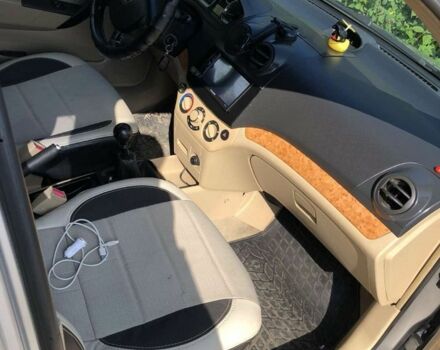 Серый Шевроле Авео, объемом двигателя 1.6 л и пробегом 2 тыс. км за 3200 $, фото 5 на Automoto.ua