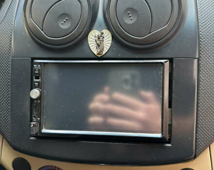 Серый Шевроле Авео, объемом двигателя 1.6 л и пробегом 120 тыс. км за 4500 $, фото 5 на Automoto.ua