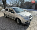 Серый Шевроле Авео, объемом двигателя 1.5 л и пробегом 440 тыс. км за 2500 $, фото 2 на Automoto.ua