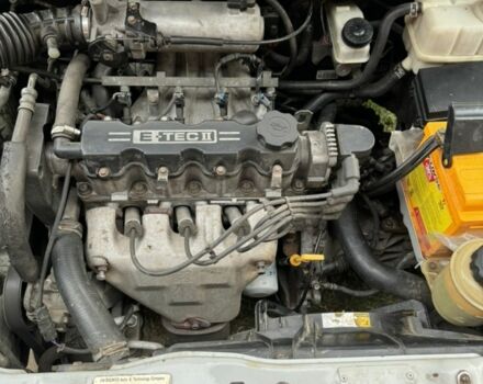 Серый Шевроле Авео, объемом двигателя 1.5 л и пробегом 214 тыс. км за 3200 $, фото 6 на Automoto.ua