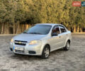 Сірий Шевроле Авео, об'ємом двигуна 1.5 л та пробігом 237 тис. км за 2650 $, фото 1 на Automoto.ua