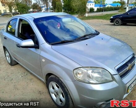 Серый Шевроле Авео, объемом двигателя 1.5 л и пробегом 315 тыс. км за 3700 $, фото 5 на Automoto.ua