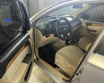 Серый Шевроле Авео, объемом двигателя 1.6 л и пробегом 240 тыс. км за 2700 $, фото 3 на Automoto.ua