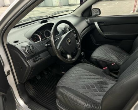Серый Шевроле Авео, объемом двигателя 1.5 л и пробегом 202 тыс. км за 2950 $, фото 6 на Automoto.ua