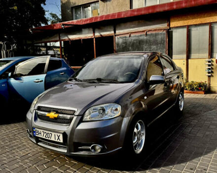 Серый Шевроле Авео, объемом двигателя 1.5 л и пробегом 137 тыс. км за 5000 $, фото 3 на Automoto.ua