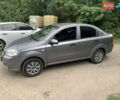 Серый Шевроле Авео, объемом двигателя 1.5 л и пробегом 202 тыс. км за 4100 $, фото 1 на Automoto.ua