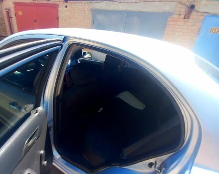Сірий Шевроле Авео, об'ємом двигуна 1.5 л та пробігом 303 тис. км за 6000 $, фото 2 на Automoto.ua