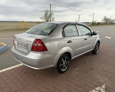 Сірий Шевроле Авео, об'ємом двигуна 1.5 л та пробігом 215 тис. км за 3850 $, фото 3 на Automoto.ua