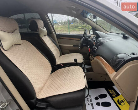 Серый Шевроле Авео, объемом двигателя 1.6 л и пробегом 185 тыс. км за 3499 $, фото 21 на Automoto.ua