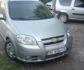 Серый Шевроле Авео, объемом двигателя 1.6 л и пробегом 248 тыс. км за 3800 $, фото 1 на Automoto.ua