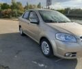 Сірий Шевроле Авео, об'ємом двигуна 1.6 л та пробігом 371 тис. км за 2200 $, фото 1 на Automoto.ua