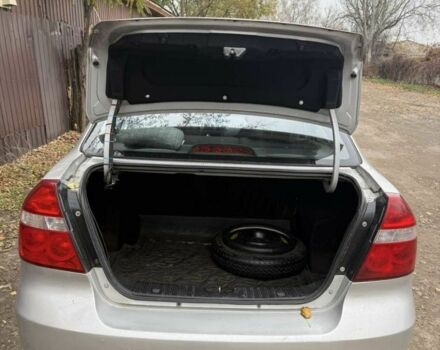 Серый Шевроле Авео, объемом двигателя 1.5 л и пробегом 184 тыс. км за 4200 $, фото 4 на Automoto.ua