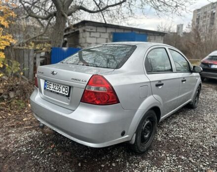 Серый Шевроле Авео, объемом двигателя 1.5 л и пробегом 250 тыс. км за 2450 $, фото 5 на Automoto.ua
