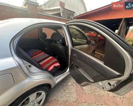 Сірий Шевроле Авео, об'ємом двигуна 1.5 л та пробігом 147 тис. км за 2700 $, фото 13 на Automoto.ua