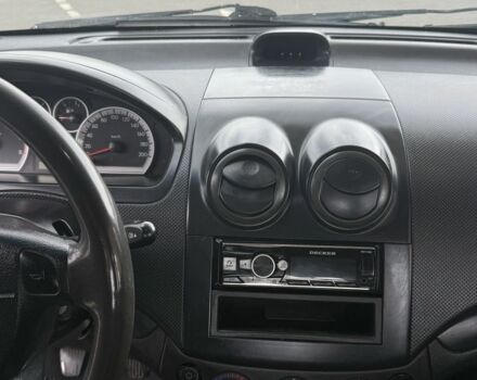 Сірий Шевроле Авео, об'ємом двигуна 1.5 л та пробігом 215 тис. км за 3850 $, фото 8 на Automoto.ua