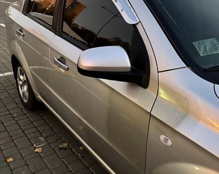 Сірий Шевроле Авео, об'ємом двигуна 1.5 л та пробігом 213 тис. км за 3500 $, фото 4 на Automoto.ua