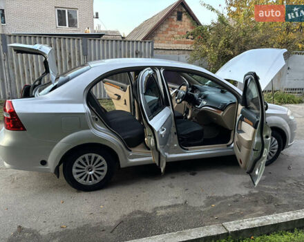Сірий Шевроле Авео, об'ємом двигуна 1.6 л та пробігом 148 тис. км за 4550 $, фото 23 на Automoto.ua