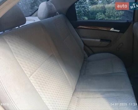 Серый Шевроле Авео, объемом двигателя 1.6 л и пробегом 250 тыс. км за 2900 $, фото 26 на Automoto.ua