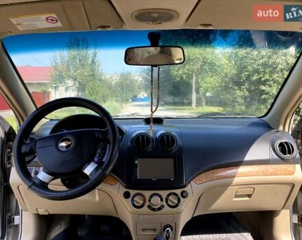 Сірий Шевроле Авео, об'ємом двигуна 1.6 л та пробігом 250 тис. км за 4500 $, фото 10 на Automoto.ua
