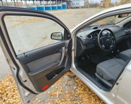 Сірий Шевроле Авео, об'ємом двигуна 1.2 л та пробігом 194 тис. км за 3850 $, фото 11 на Automoto.ua