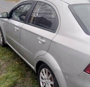 Сірий Шевроле Авео, об'ємом двигуна 1.6 л та пробігом 295 тис. км за 1800 $, фото 19 на Automoto.ua