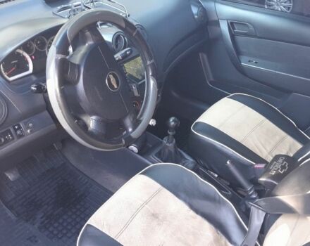 Серый Шевроле Авео, объемом двигателя 1.5 л и пробегом 245 тыс. км за 3400 $, фото 11 на Automoto.ua