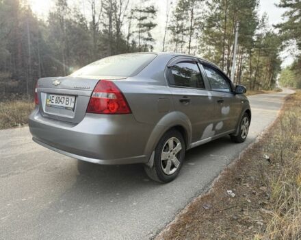 Сірий Шевроле Авео, об'ємом двигуна 1.5 л та пробігом 420 тис. км за 1800 $, фото 4 на Automoto.ua
