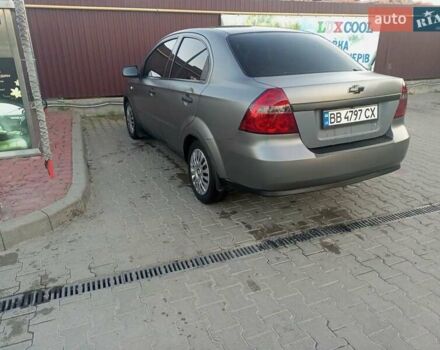Сірий Шевроле Авео, об'ємом двигуна 1.5 л та пробігом 218 тис. км за 3000 $, фото 7 на Automoto.ua