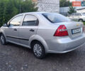 Серый Шевроле Авео, объемом двигателя 1.5 л и пробегом 355 тыс. км за 3200 $, фото 6 на Automoto.ua