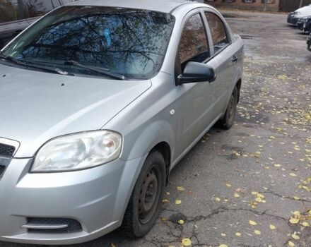 Серый Шевроле Авео, объемом двигателя 1.5 л и пробегом 300 тыс. км за 2200 $, фото 2 на Automoto.ua
