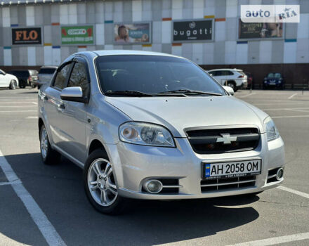 Сірий Шевроле Авео, об'ємом двигуна 1.5 л та пробігом 196 тис. км за 4500 $, фото 1 на Automoto.ua