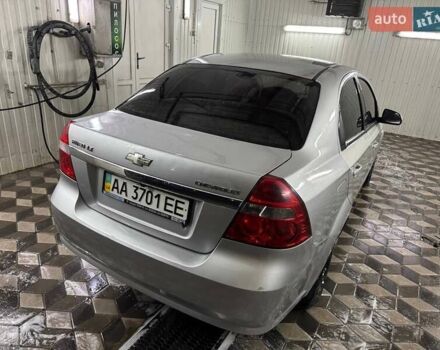 Серый Шевроле Авео, объемом двигателя 1.6 л и пробегом 240 тыс. км за 3100 $, фото 3 на Automoto.ua