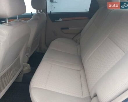 Серый Шевроле Авео, объемом двигателя 1.6 л и пробегом 138 тыс. км за 4400 $, фото 24 на Automoto.ua