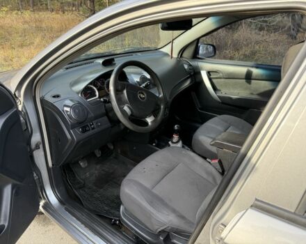 Сірий Шевроле Авео, об'ємом двигуна 1.5 л та пробігом 420 тис. км за 1800 $, фото 8 на Automoto.ua