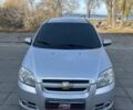 Серый Шевроле Авео, объемом двигателя 1.6 л и пробегом 214 тыс. км за 2700 $, фото 1 на Automoto.ua
