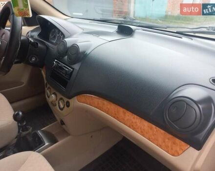 Серый Шевроле Авео, объемом двигателя 1.6 л и пробегом 138 тыс. км за 4400 $, фото 16 на Automoto.ua