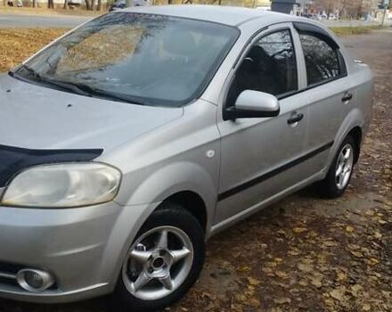 Серый Шевроле Авео, объемом двигателя 1.5 л и пробегом 296 тыс. км за 3499 $, фото 1 на Automoto.ua