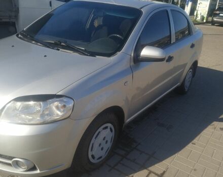 Сірий Шевроле Авео, об'ємом двигуна 1.5 л та пробігом 221 тис. км за 3200 $, фото 2 на Automoto.ua