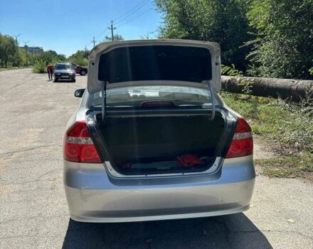 Серый Шевроле Авео, объемом двигателя 1.6 л и пробегом 65 тыс. км за 5300 $, фото 2 на Automoto.ua