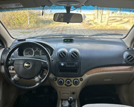Серый Шевроле Авео, объемом двигателя 1.6 л и пробегом 214 тыс. км за 2700 $, фото 11 на Automoto.ua