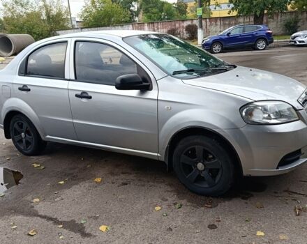 Сірий Шевроле Авео, об'ємом двигуна 1.5 л та пробігом 284 тис. км за 2000 $, фото 2 на Automoto.ua
