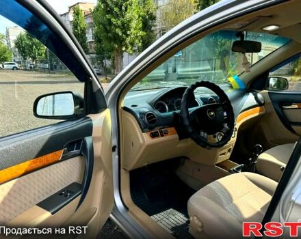 Серый Шевроле Авео, объемом двигателя 16 л и пробегом 245 тыс. км за 4500 $, фото 5 на Automoto.ua