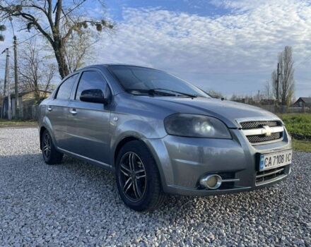 Серый Шевроле Авео, объемом двигателя 1.5 л и пробегом 300 тыс. км за 2350 $, фото 1 на Automoto.ua